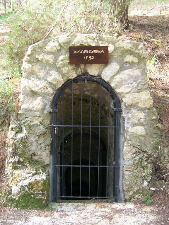 Il Triclinio B&B Πιάτσα Αρμερίνα Εξωτερικό φωτογραφία