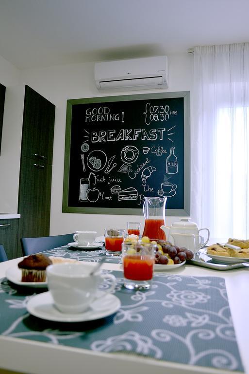 Il Triclinio B&B Πιάτσα Αρμερίνα Εξωτερικό φωτογραφία