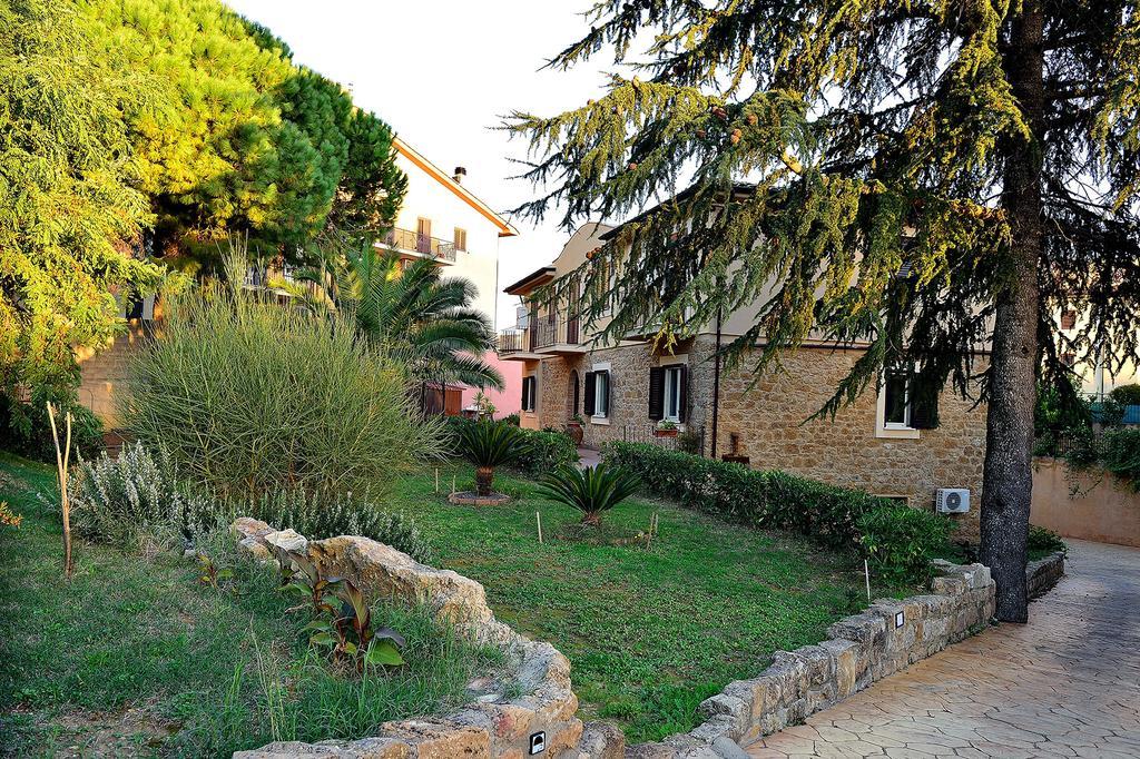 Il Triclinio B&B Πιάτσα Αρμερίνα Εξωτερικό φωτογραφία
