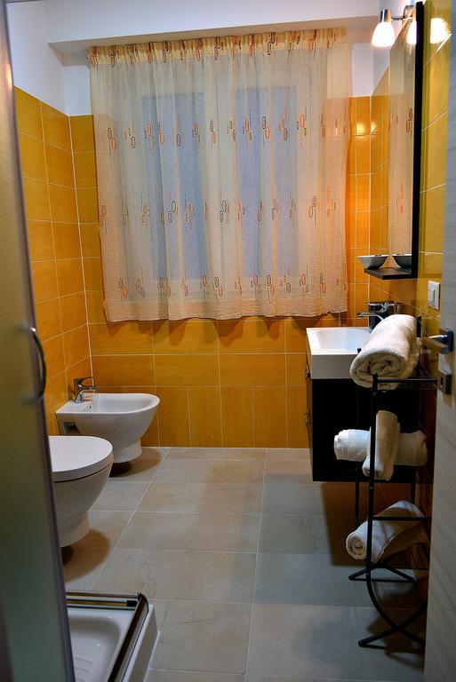 Il Triclinio B&B Πιάτσα Αρμερίνα Εξωτερικό φωτογραφία