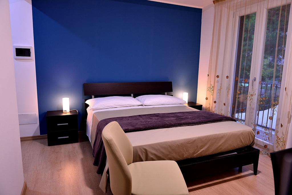 Il Triclinio B&B Πιάτσα Αρμερίνα Εξωτερικό φωτογραφία